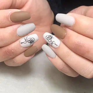 ネイル FIORITURA aiのネイルデザイン