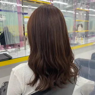 セミロング カラー ヘアアレンジ mai🍑暖色カラー /レイヤー💖のヘアスタイル