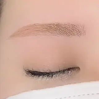 アイブロウ Luxe白楽 店長 ↪︎ Seike🖤のマツエク・マツパデザイン