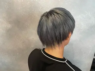 カラー 元自衛官美容師 つや。のヘアスタイル