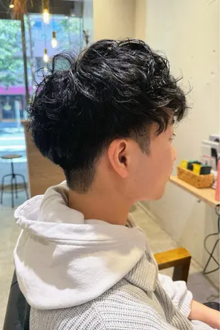 ショート パーマ メンズ 藤崎百道メンズカット Zina/森井唯央のヘアスタイル