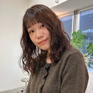 ミディアム みうら ありさのヘアスタイル