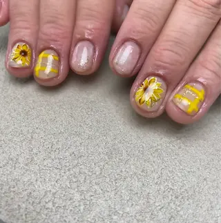 ネイル N&nails エヌアンドネイルズのネイルデザイン