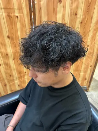 パーマ メンズ 坂爪 智哉のヘアスタイル