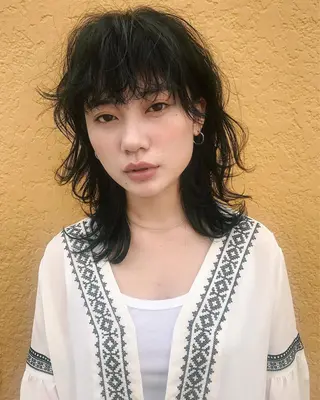 ミディアム カラー パーマ ヘアアレンジ 松田 亮葉のヘアスタイル