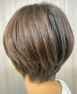 ショート カラー 下川 航平のヘアスタイル