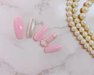 ネイル SINCERELY シンシアリー🌈のネイルデザイン