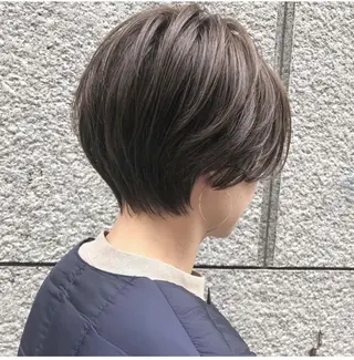 ショート カラー 吉田一輝 外国人パーマのヘアスタイル