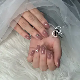 ショート 美フォルムスカルプ✨ RENAのネイルデザイン