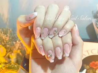 カラー ネイル One Plus Nail Salonのネイルデザイン