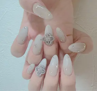 ネイル nail saron Aphrisのネイルデザイン