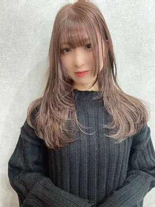 ロング カラー AIRI layer cut hairのヘアスタイル
