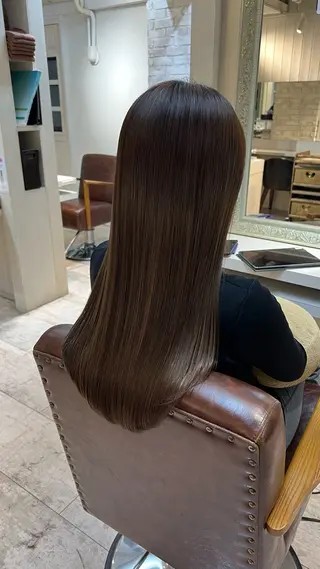 ロング カラー 渋谷　今泉ひろき 髪質改善×美髪矯正のヘアスタイル