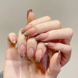 ネイル Queens ゲンのネイルデザイン