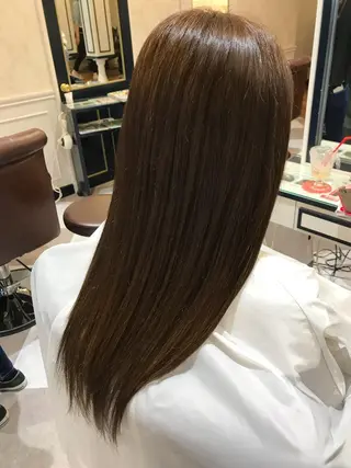 ロング カラー 粟田 めぐみのヘアスタイル