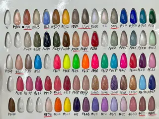 ネイル MAXKELLY HARUKAのネイルデザイン