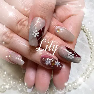 ネイル Lily*nail 🌻Mii🌻のネイルデザイン