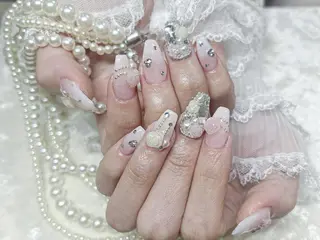 ネイル M.Y ネイル🩷のネイルデザイン