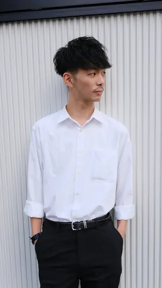 ショート パーマ メンズ 吉岡 昌吾のヘアスタイル