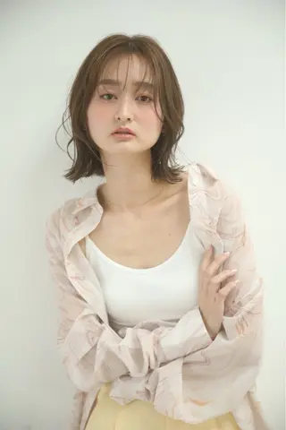 ミディアム 浅井 蓮のヘアスタイル
