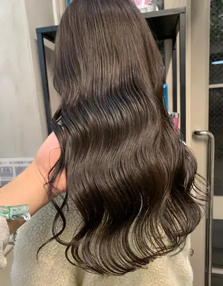 ロング カラー マツエク・マツパ ハイトーンボブ 前田 表参道　グレージュのヘアスタイル