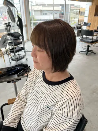 ショート カラー 鈴木 優太のヘアスタイル