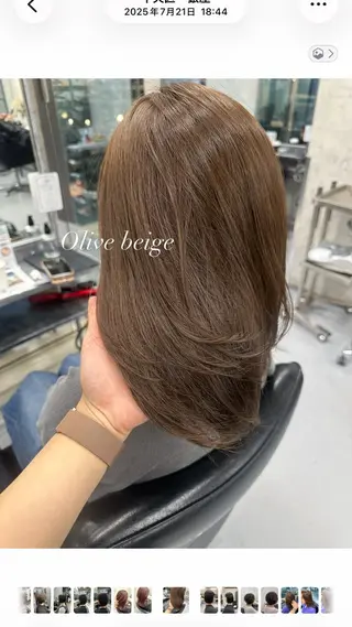 セミロング カラー Misora/ボブ/ レイヤー/艶カラーのヘアスタイル