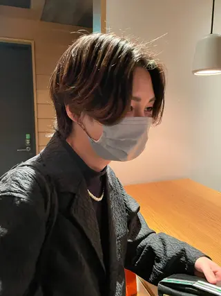 メンズ 表参道小顔カット前髪 割れ改善クロスパーマのヘアスタイル