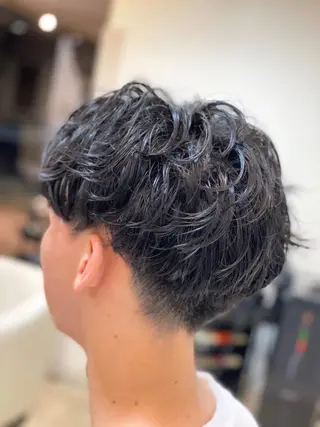 ミディアム パーマ メンズ メンズパーマ 赤司 泰樹のヘアスタイル