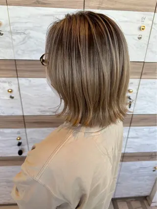 ミディアム カラー 武田 美穂のヘアスタイル