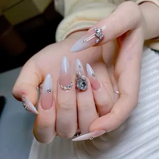 ネイル Nihonthy Nail 新宿のネイルデザイン
