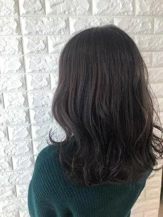 セミロング カラー 盛れるレイヤーカット 得意🌹井上美沙のヘアスタイル