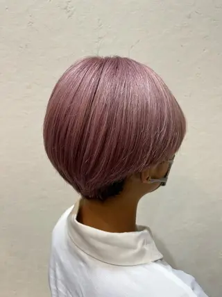 ショート カラー mana .のヘアスタイル