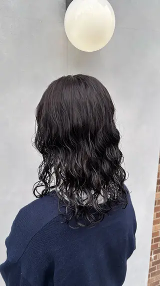 カラー パーマ 中嶋 佳穂のヘアスタイル