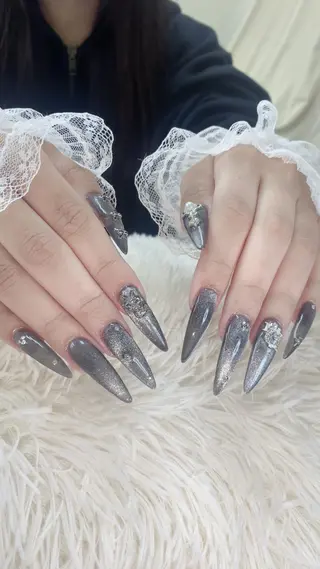 ネイル Rei _Nail 新宿のネイルデザイン
