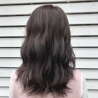 セミロング カラー 菅沢 奈生のヘアスタイル