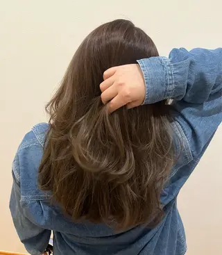 カラー ハイトーンカラー🎀 はなえのヘアスタイル