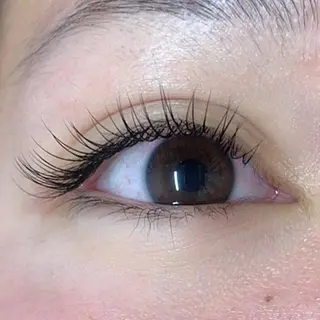 マツエク・マツパ ゆーな ‎🎀 浅草のマツエク・マツパデザイン