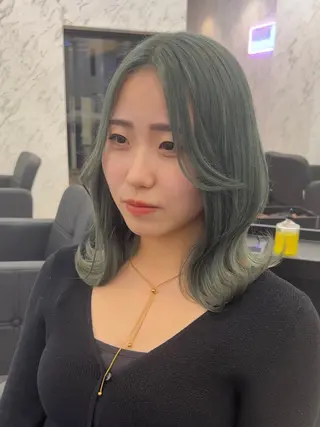 セミロング 韓国パーマ 美容師 和田爽良のヘアスタイル