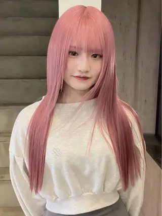 セミロング カラー ムラ修正💎 艶髪ハイトーン💎のヘアスタイル