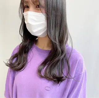 ロング カラー 山口 莉奈のヘアスタイル