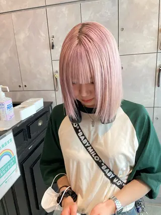 ミディアム カラー 💜ハイトーン💛 マジカルかいちゃんのヘアスタイル