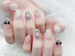 ネイル MoMoA Nail ネイル長さ出し専門店のネイルデザイン