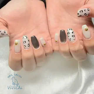 ネイル ViViChi 梨帆のネイルデザイン