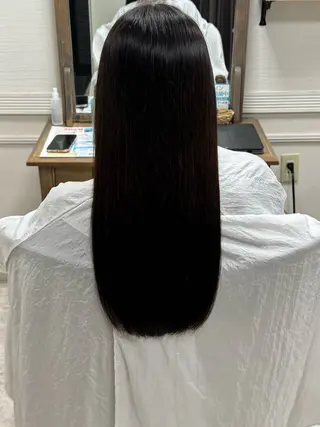 ロング カラー 鶴田 琴美のヘアスタイル