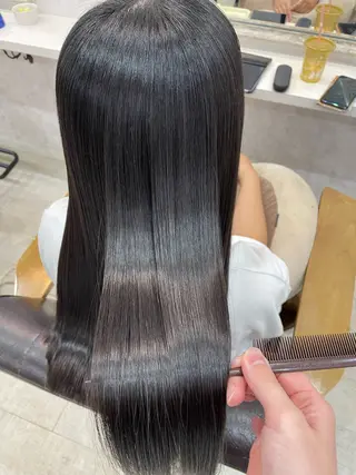 ロング 柴 芙未菜のヘアスタイル