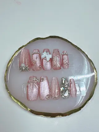 ネイル Queeens nailのネイルデザイン
