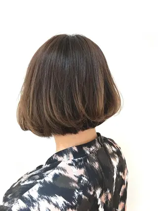 ショート カラー 湯浅 了一のヘアスタイル