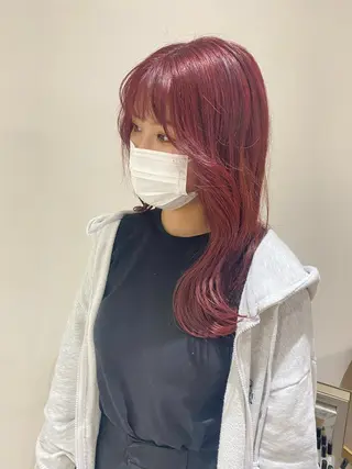 カラー 大山 茶子のヘアスタイル