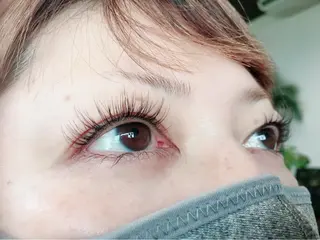 マツエク・マツパ まつげと眉毛の専門店 auliiのマツエク・マツパデザイン